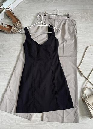 Маленька чорна сукня zara