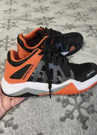 Кроссовки 40 sshock out
