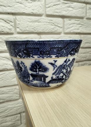 Старинный глубокий салатник фарфор