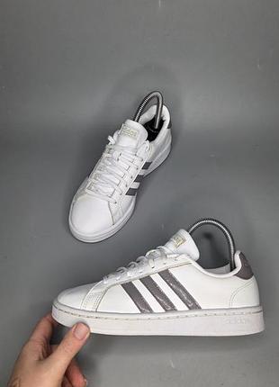 Женские кроссовки adidas grand court