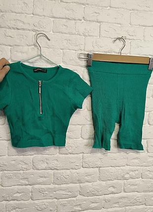 Костюм трикотажный 6-8 лет