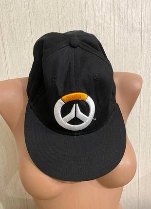 Черная кепка overwatch