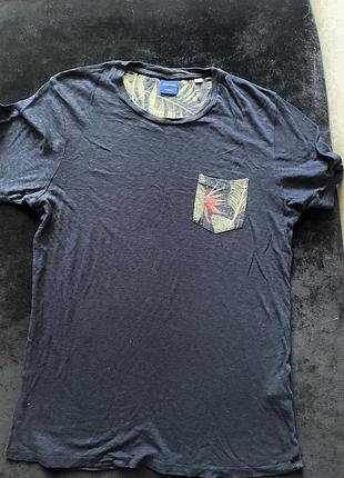 Чоловіча футболка jack & jones з тропічним акцентом m