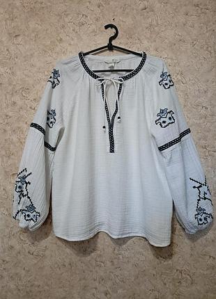 Вишиванка від h&m