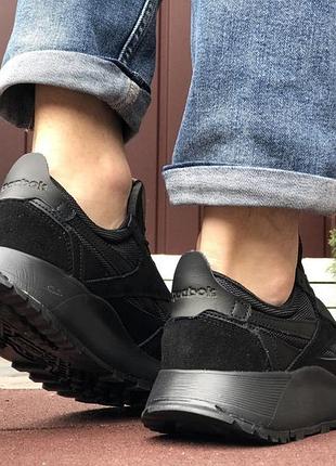 Reebok чорні 4