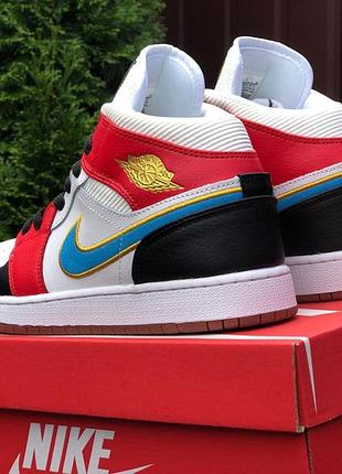 Nike air jordan білі з червоним