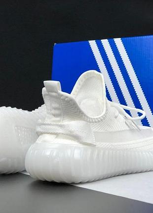 Yeezy boost білі 2