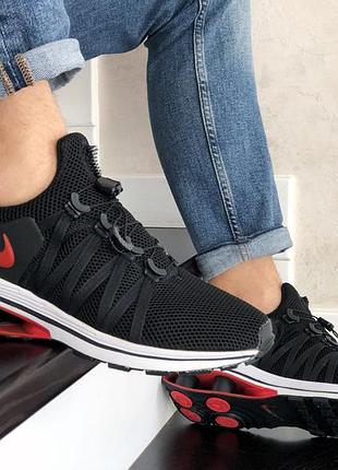 Nike shox gravity чорно білічервоні