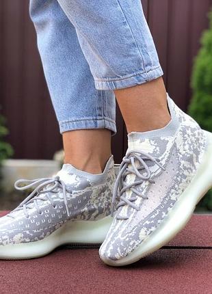 Adidas yeezy boost 380 сірі з білим