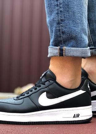 Nike air force чорно білі