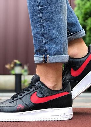 Nike air force 1 чорно білі з червоним