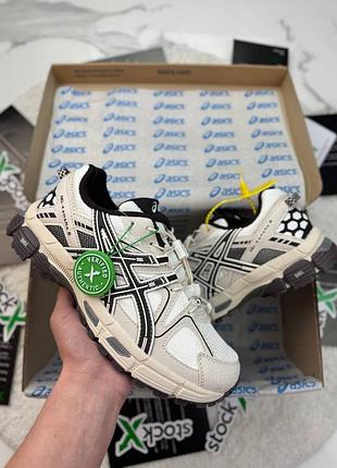 Gel-kahana 8 white black