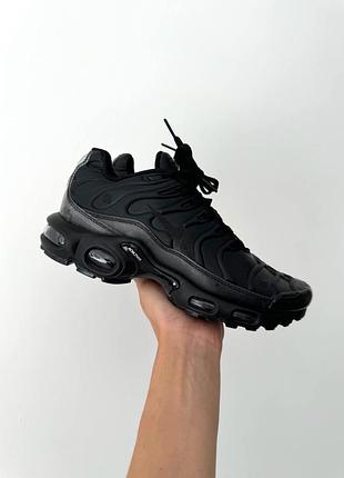 Унісекс кросівки nike air max tn plus black leather розпродаж. наложка