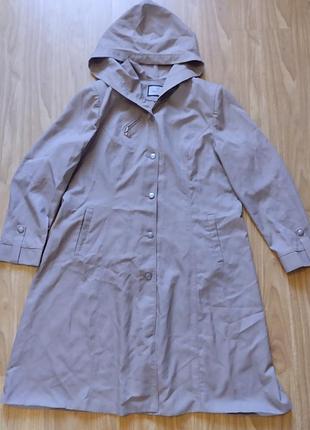Легкий плащик xl
