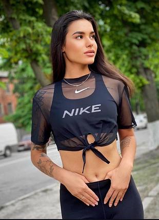 Футболка топ nike sportswear indio чорного кольору