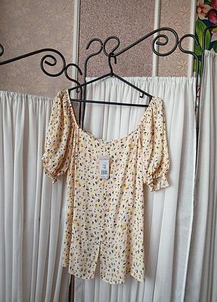 Красива блуза в квітковий принт casual collection by f&f.