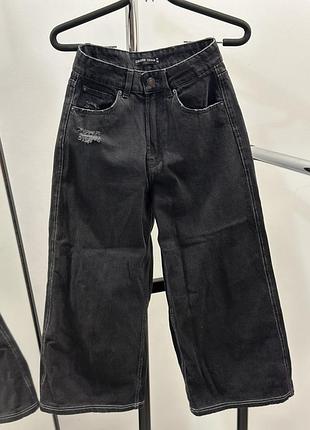 Широкі довгі шорти cropp xs