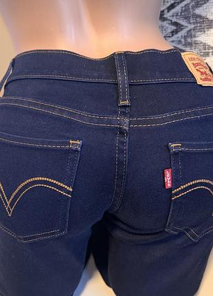 Жіночі темно-сині джинси levi’s