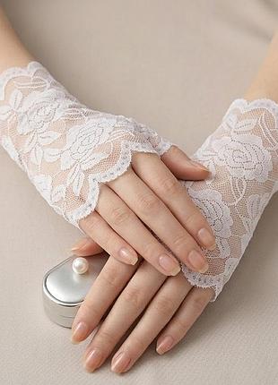 Кружевные мотенки s/m/l белые 30к004