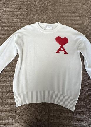 Белый свитер ami paris ami de coeur. 2