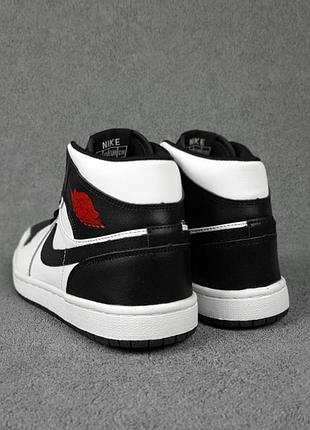 Nike air j0rdan 1 белые с чёрным sin