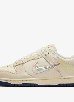 Кроссовки женские nike dunk low