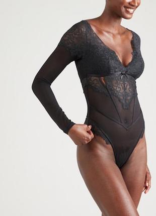 Кружевной боди с рукавами от hunkemoller