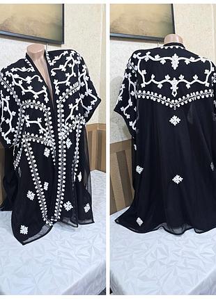Кардиган з вишивкою. chico's.