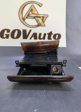 Попільничка audi a6 c5 дерево 4b0857951