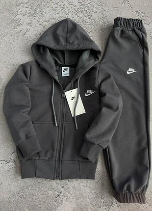Дитячий спортивний костюм nike