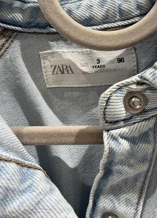 Zara джинсовое платье на девочку 2
