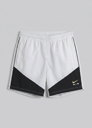 Шорты спортивные nike 34 белые
