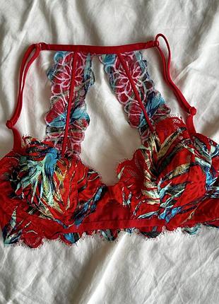 Бюстгалтер pink від victoria’s secret
