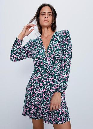 Шикарное цветочное платье на запах zara