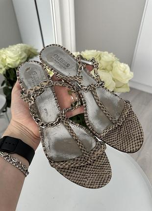 Шкіряні босоніжки guess під шкіру пітона