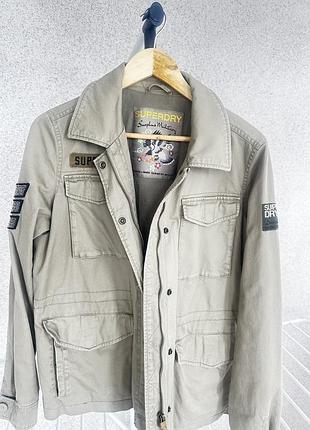 Куртка жіноча бренду superdry