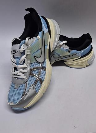 Лодочные кроссовки nike v2k run