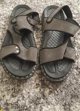 Мужские сандалии распродаж босоножки шлепки 40 размер
