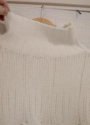 Светлый свитер от massimo dutti 8