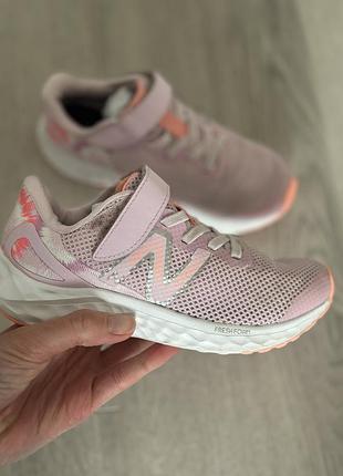 Кросівки для дівчинки nb new balance arishi