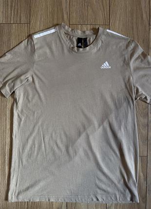 Футболка adidas