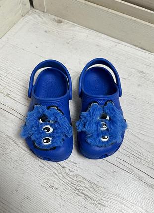 Шльопанці crocs 2