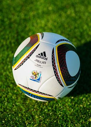 Футбольний м'яч adidas jabulani (world cup 2010)