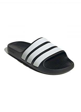 Тапочки унісекс adidas adilette flow black if4134