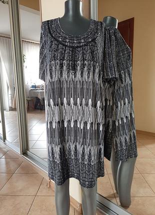 Ошатне з бісером і паєтками плаття 👗 великого розміру