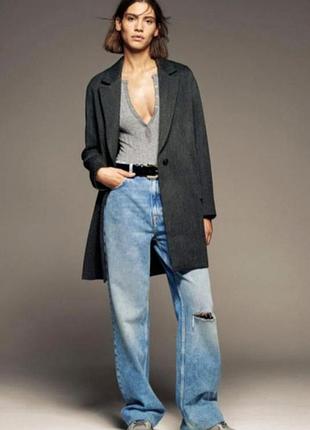 Темно-сіре пальто від zara, виготовлене із сумішшової вовни