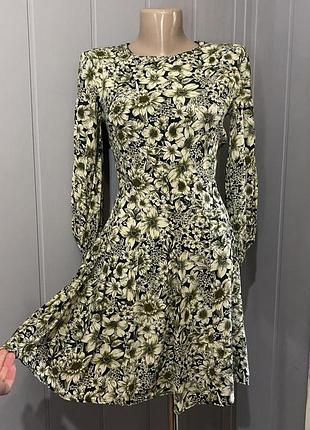 Квіткова мінісукня zara basic зі спідницею сонцекльош