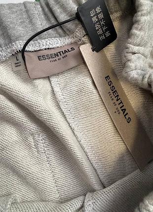 Шорти essentials 3