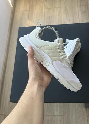 Кросівки nike