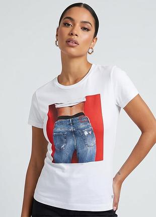 Жіноча футболка guess